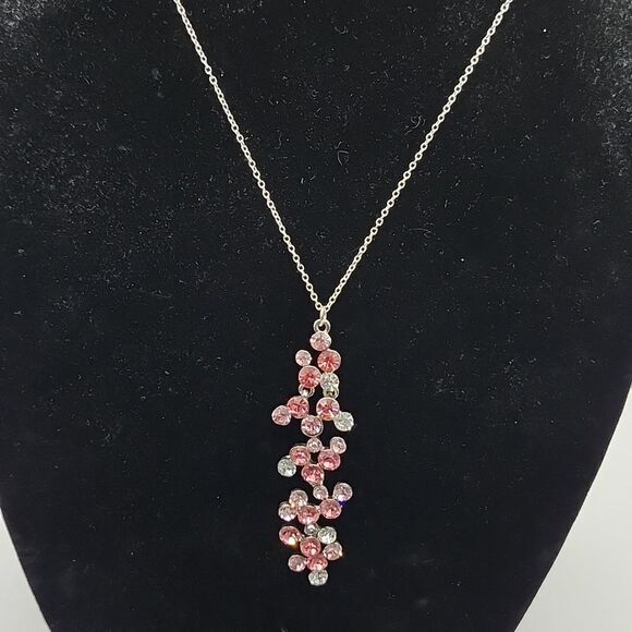 Rose Radiance Rhinestones cluster 925 silver necklace - Picture 4 of 6